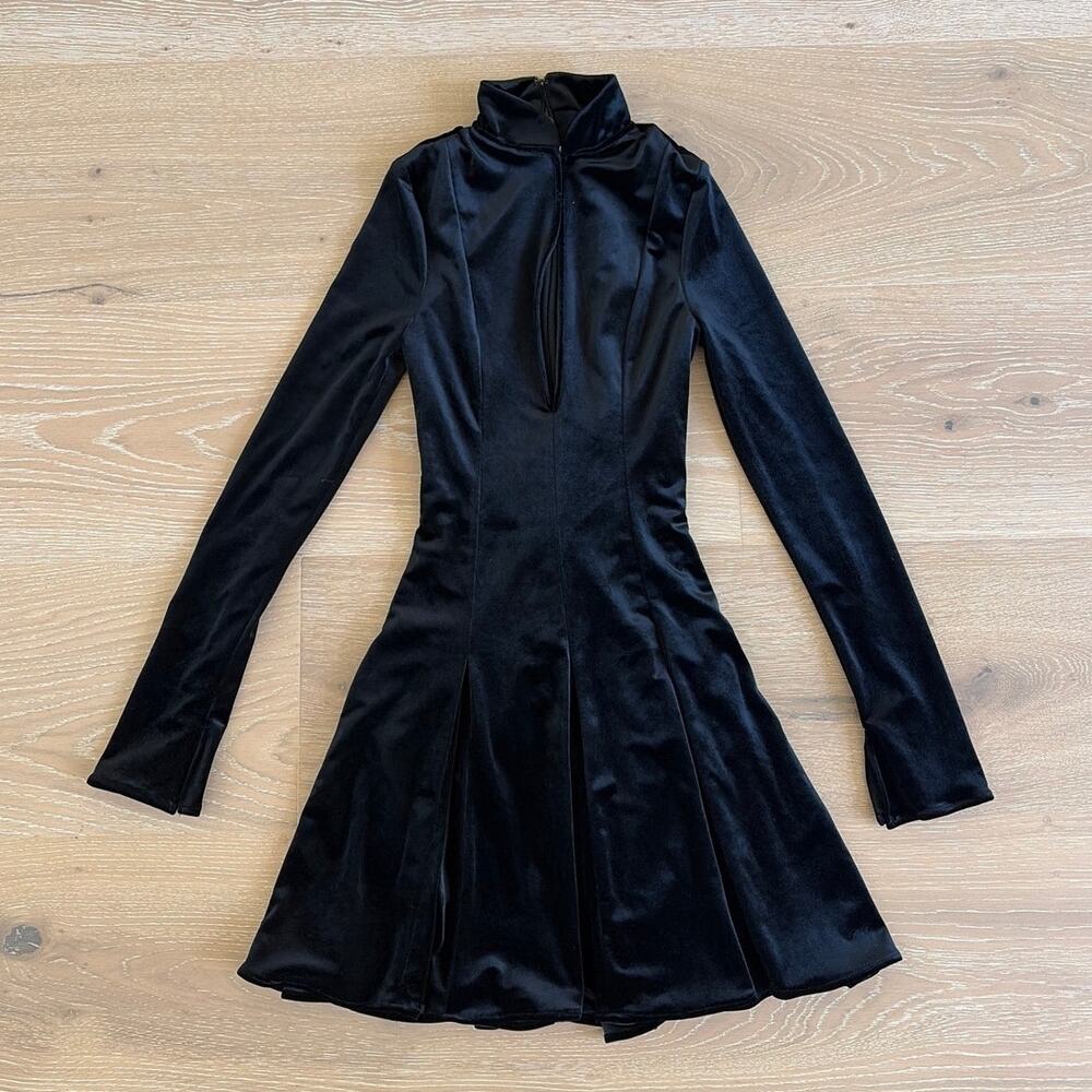 House of C.B Velvet Keyhole Mini Dress Fit N Flare Stella Size XS Black